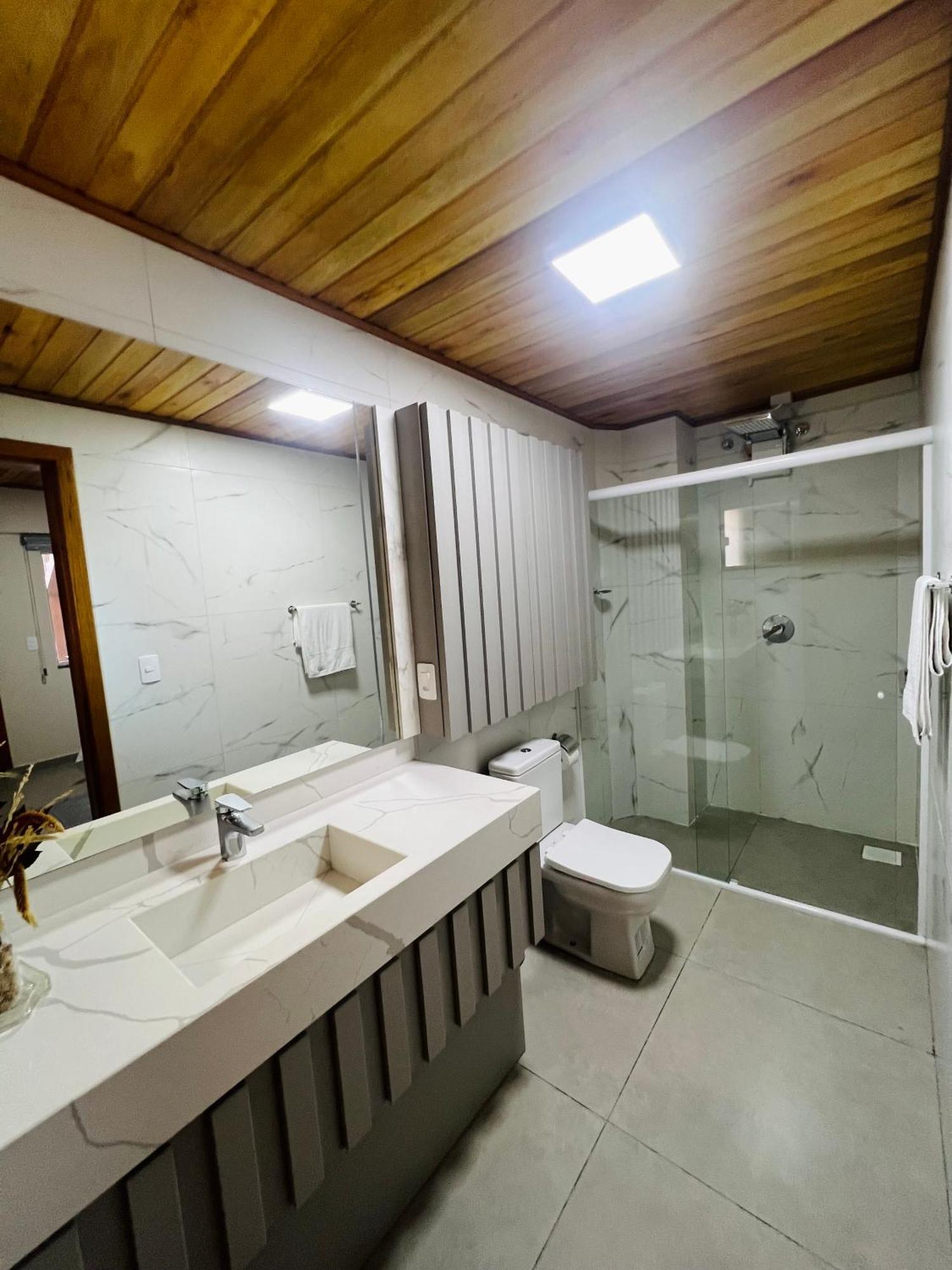Boulevard Apartment *